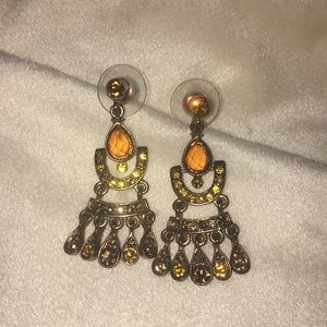 Amber stone dangle earrings